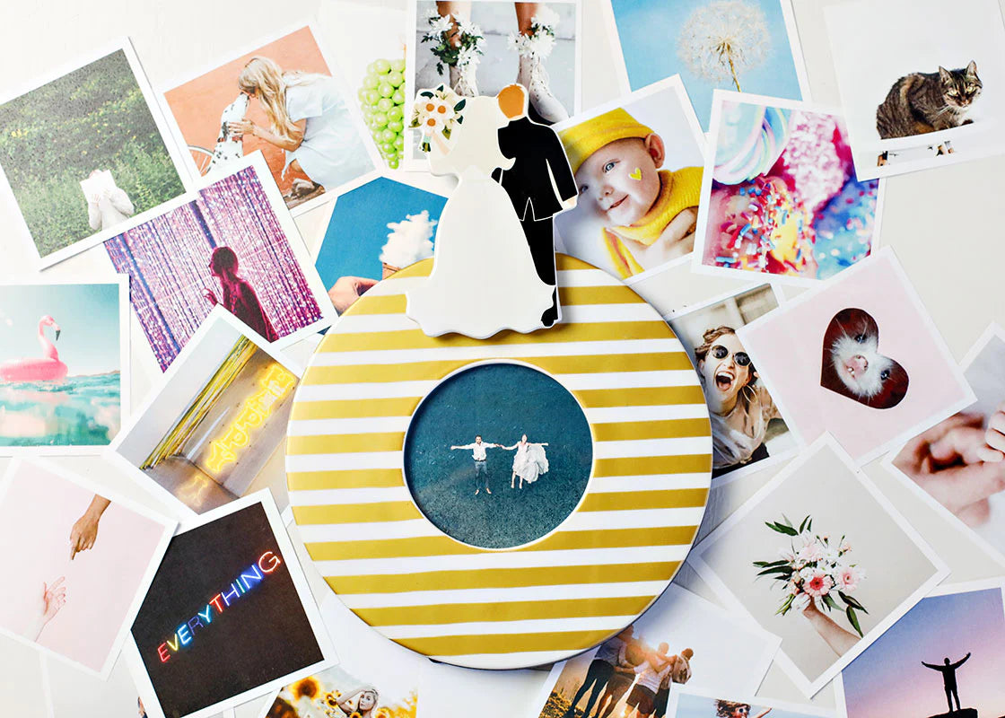 Happy Everything Round Frame - Gold Stripe