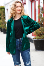 Load image into Gallery viewer, Dazzling Hunter Green Velvet Lapel Blazer