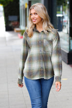 Load image into Gallery viewer, Weekend Ready Green Jacquard Plaid Button Up