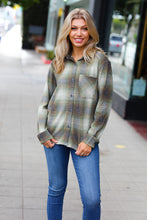 Load image into Gallery viewer, Weekend Ready Green Jacquard Plaid Button Up