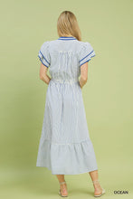 Load image into Gallery viewer, Striped Flutter Sleeve Midi Dress