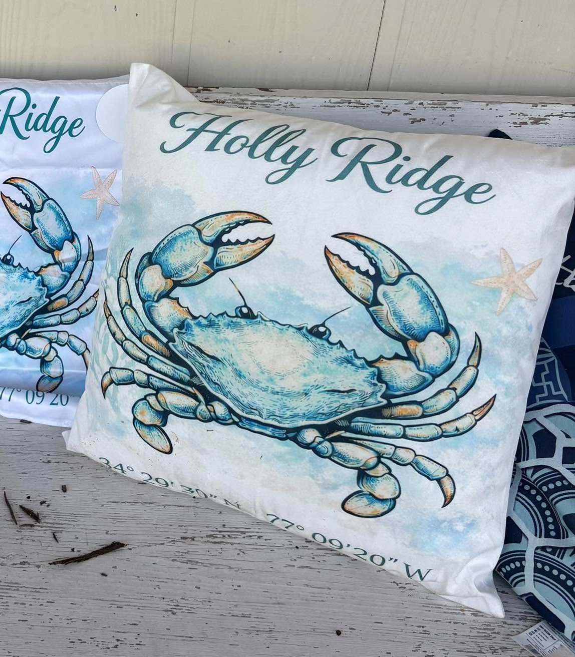 Holly Ridge Crab Pillow