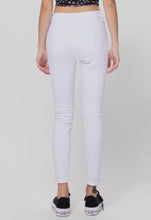 Load image into Gallery viewer, Mid Rise White Pull On Crop Skinny Jeans