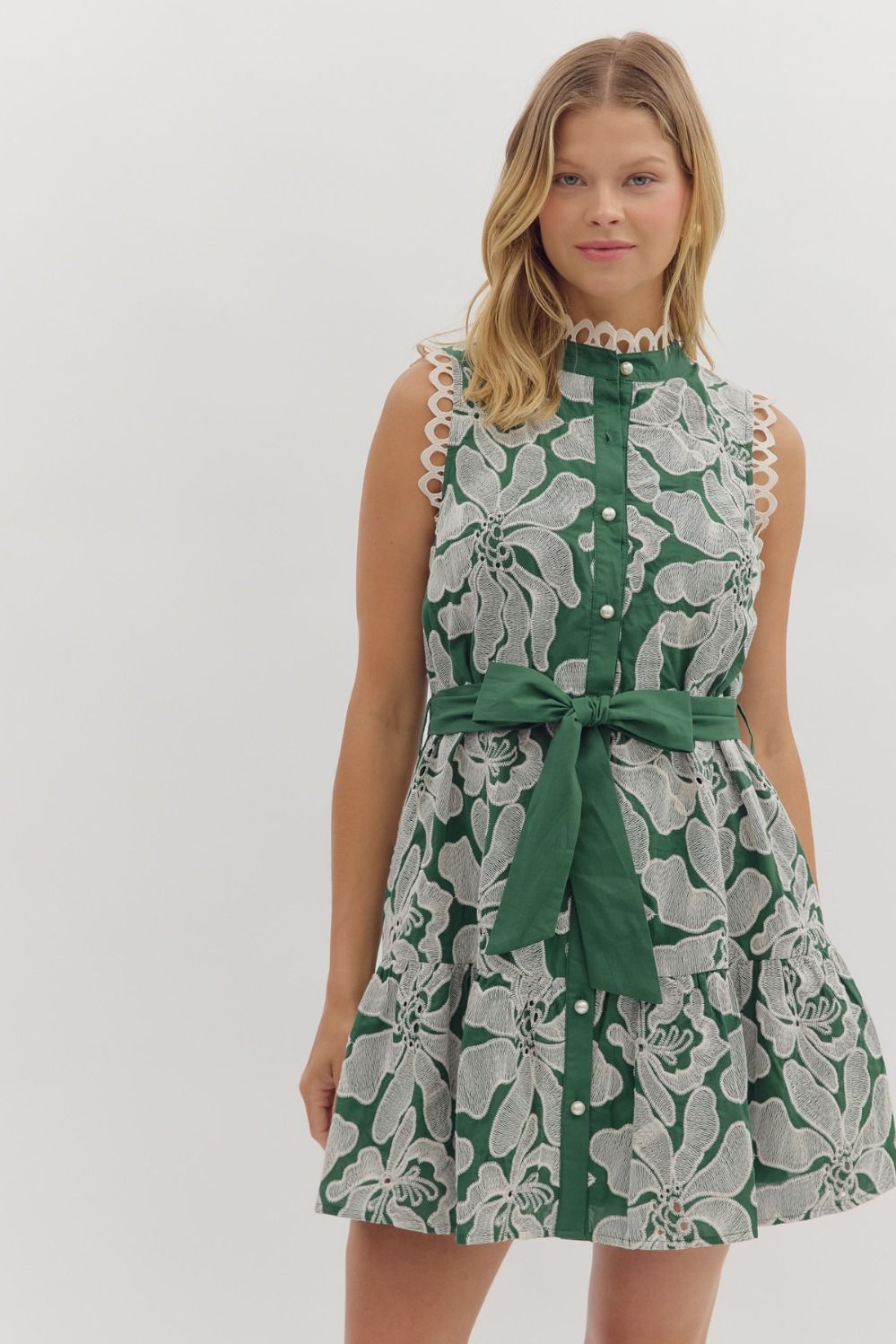 Sleeveless Lace Dress
