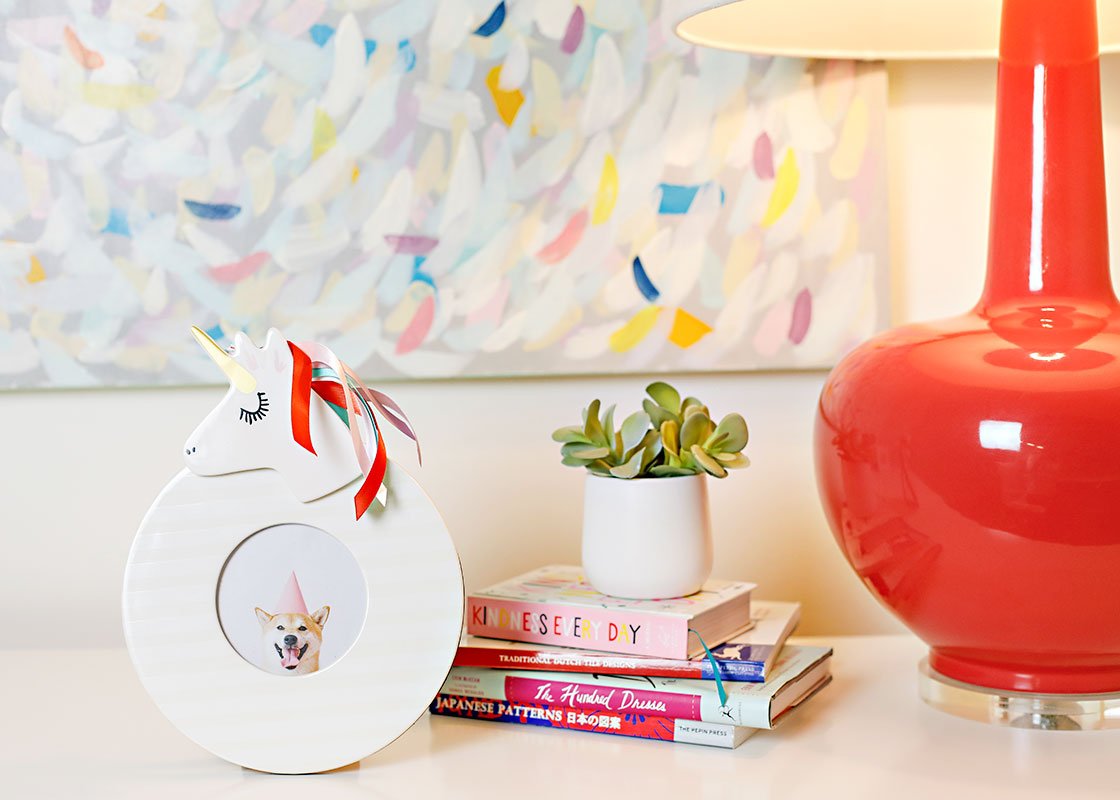 Happy Everything Round Frame - White Stripe